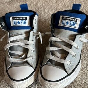 Converse Chuck Taylor All-Star Axel Boys’ sneakers